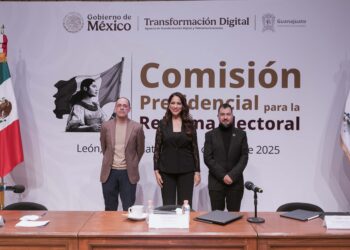 Dialogan en Guanajuato sobre el futuro de la democracia mexicana
