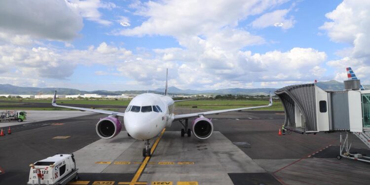 Aeropuerto de Guanajuato se consolida en el Top 10 nacional por número de pasajeros en 2025