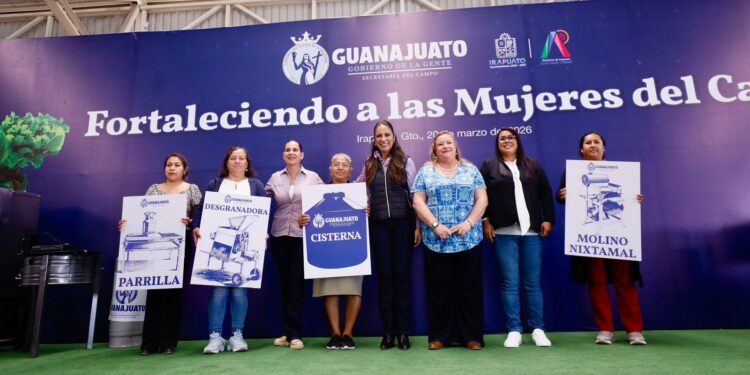 Mujeres rurales reciben apoyos económicos y capacitación para seguir construyendo su propio camino
