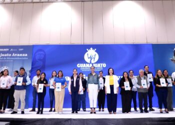 Guanajuato apuesta por el talento: entregan microcredenciales que abren nuevas oportunidades