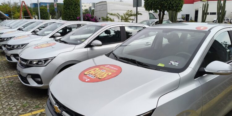 Amplían plazo para el refrendo vehicular en Guanajuato y premiarán a quienes cumplan a tiempo con el pago